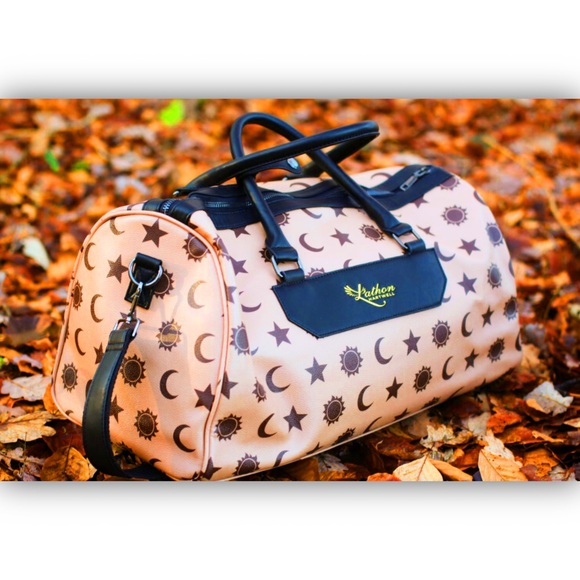 Hartwell Handbags - SAND DUFFEL BAG